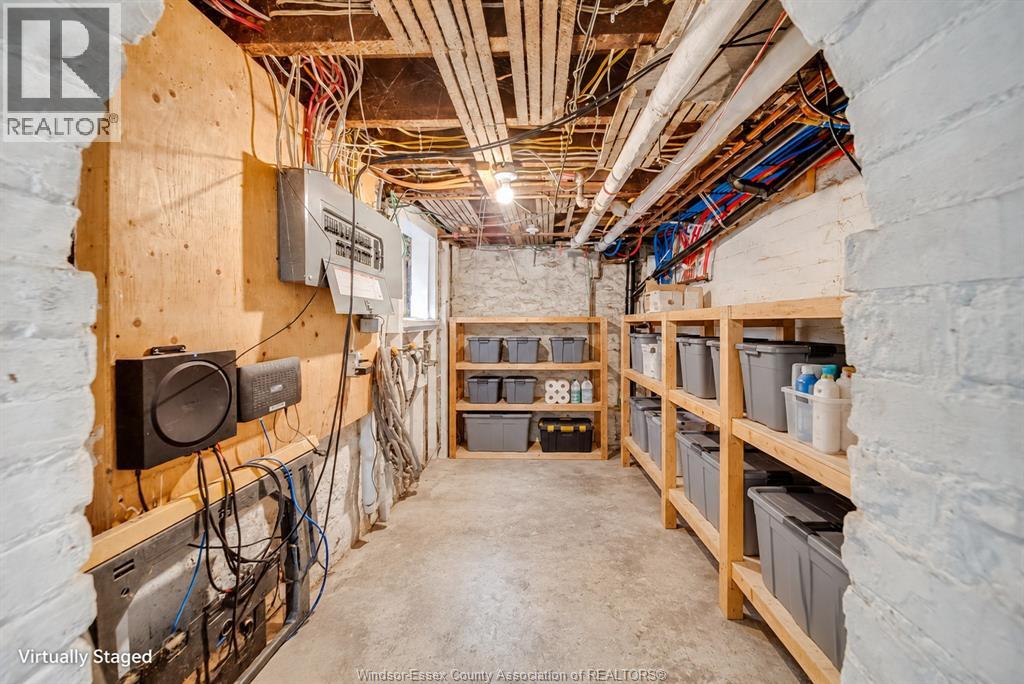 719 Victoria Property Photo 40