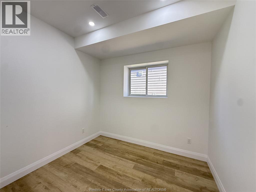 2597 Tourangeau Unit# 3 Property Photo 8