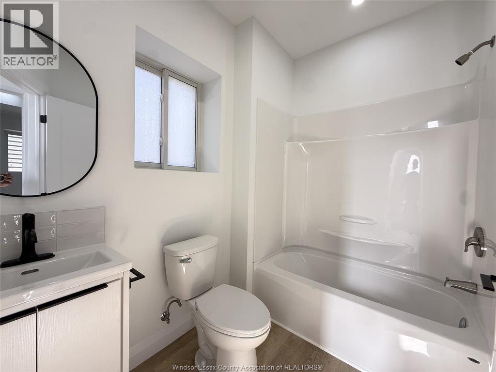 2597 Tourangeau Unit# 3 Property Photo 11
