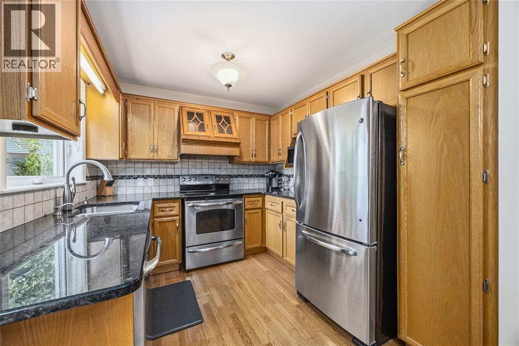 388 April Court Property Photo 16
