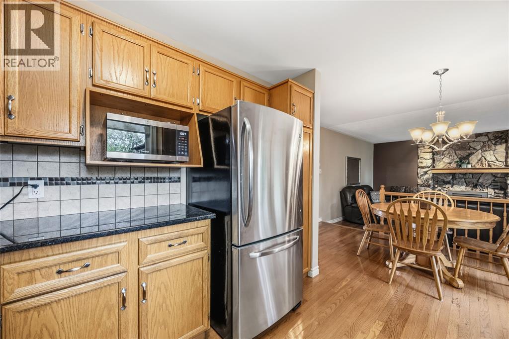 388 April Court Property Photo 17