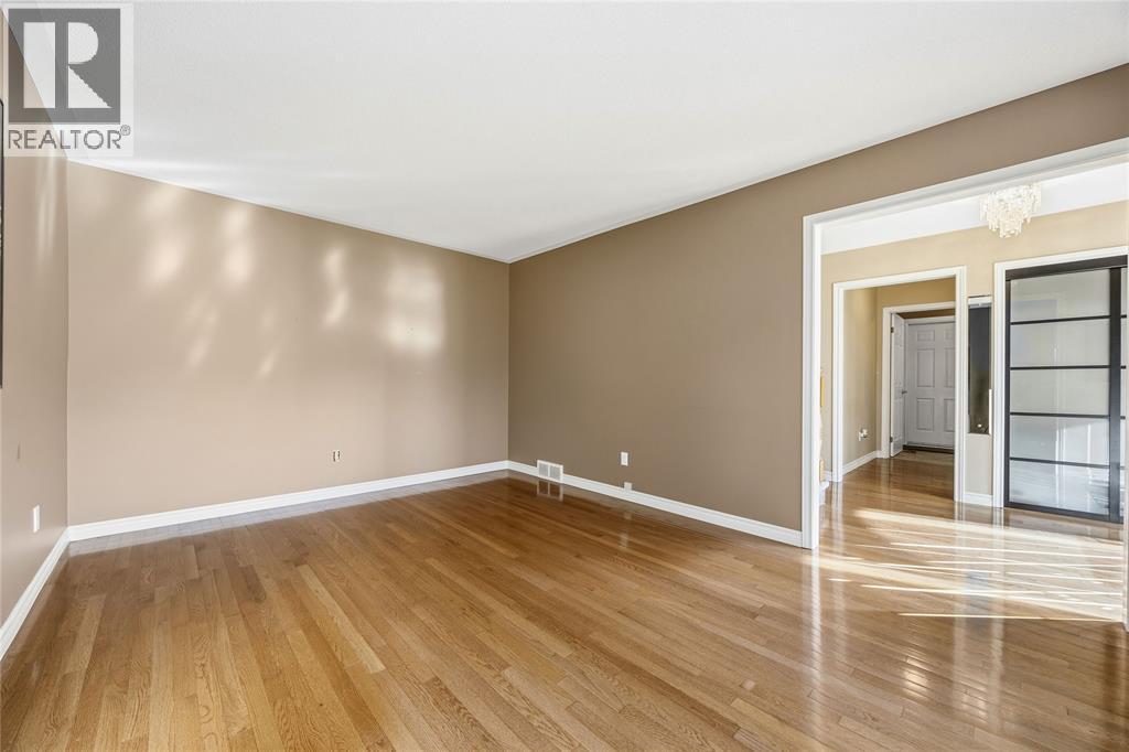 388 April Court Property Photo 20