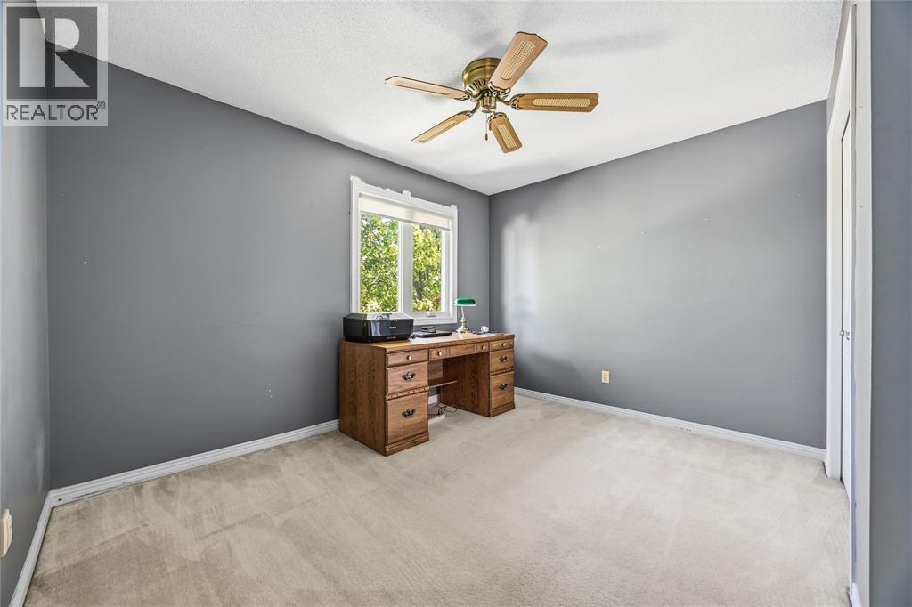 388 April Court Property Photo 28