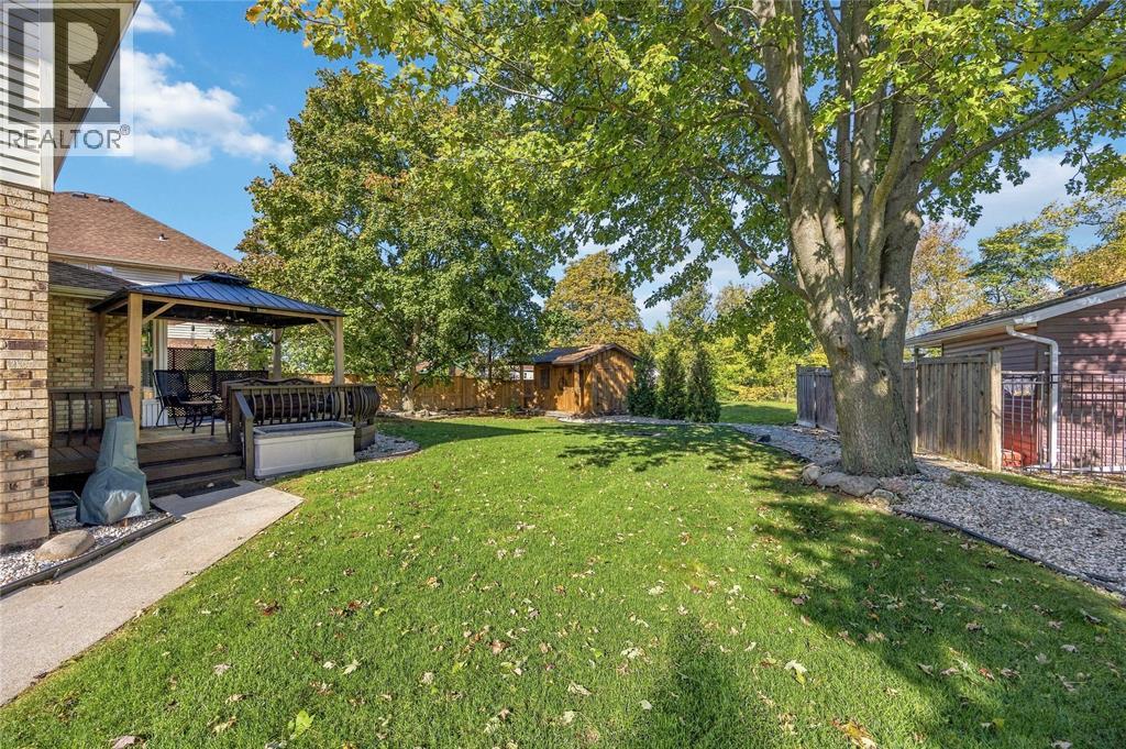 388 April Court Property Photo 45