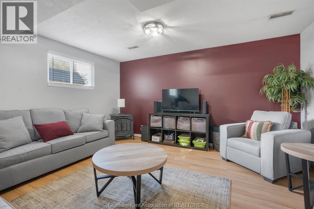 109 Mcgeorge Street Property Photo 19
