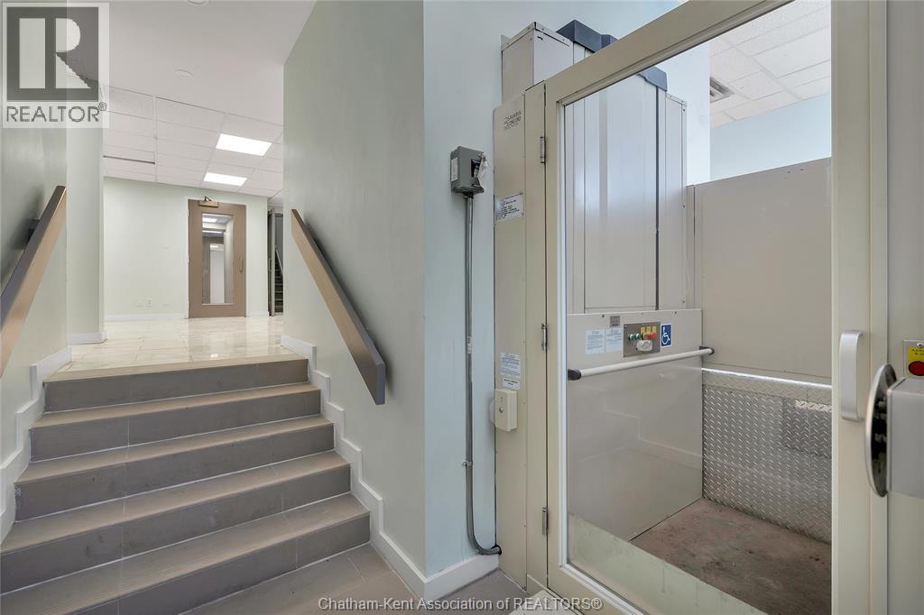 1585 Ouellette Avenue Property Photo 3