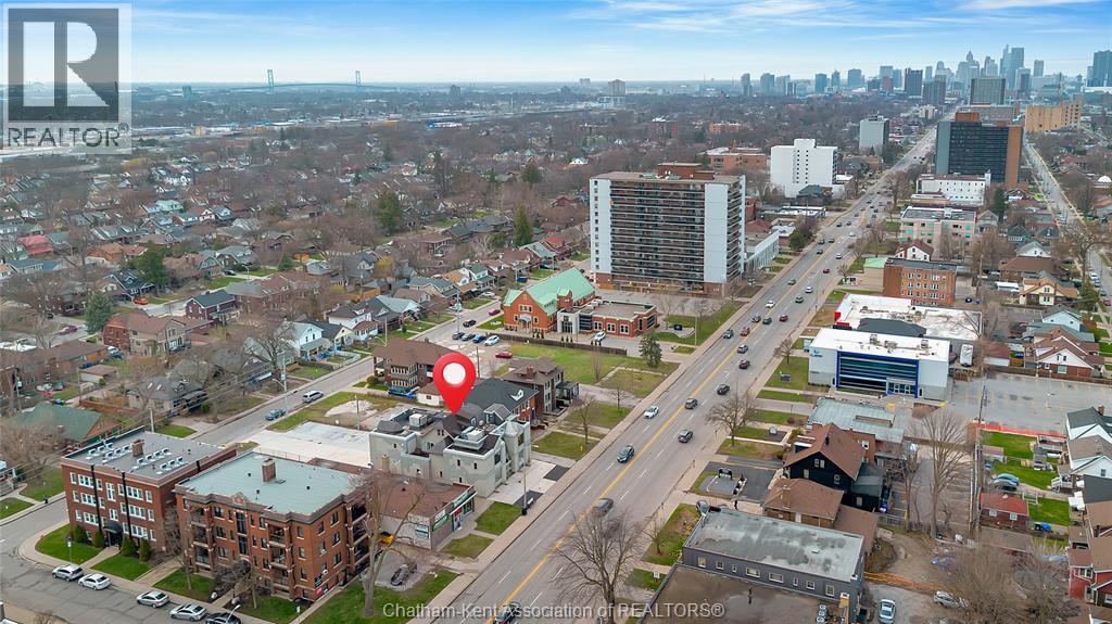 1585 Ouellette Avenue Property Photo 41