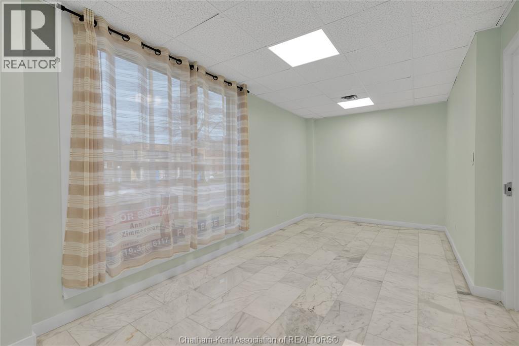 1585 Ouellette Avenue Property Photo 12