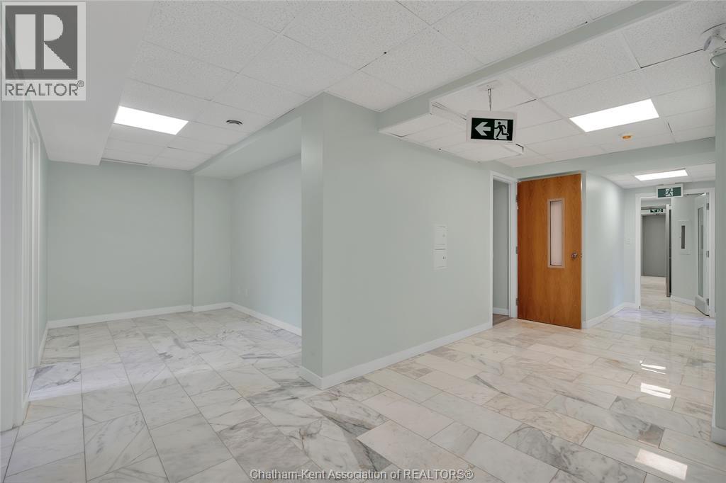 1585 Ouellette Avenue Property Photo 29