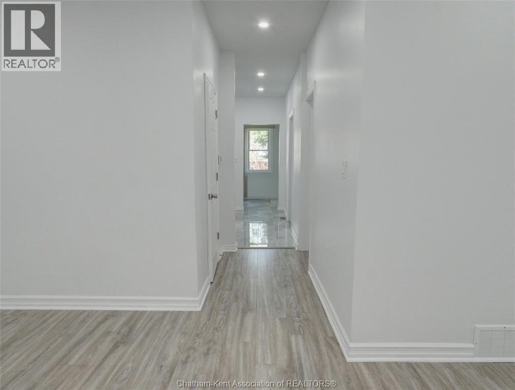 1716 Drouillard Road Property Photo 4