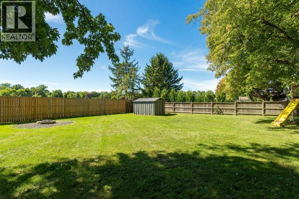 3549 Egremont Road Property Photo 41