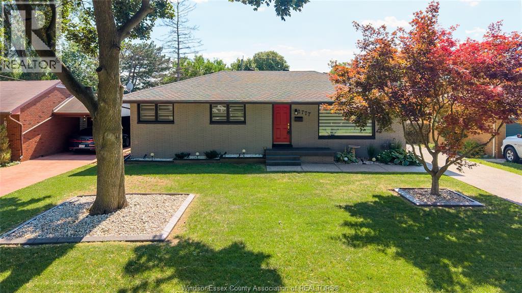 2777 ROCKWELL BOULEVARD Property Photo 1