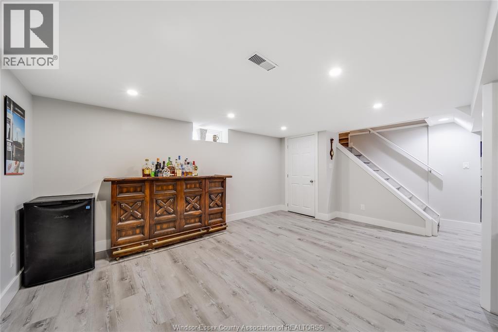2777 Rockwell Boulevard Property Photo 27