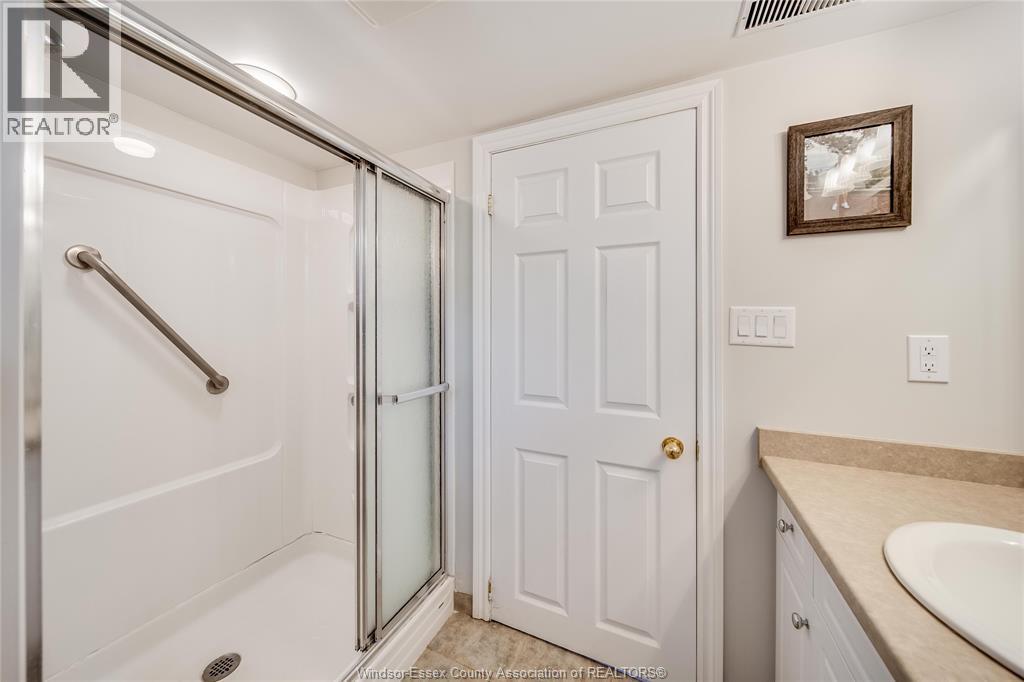 2777 Rockwell Boulevard Property Photo 36
