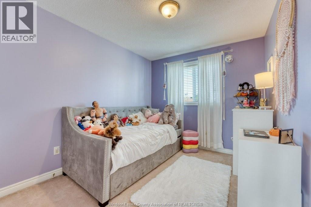 1589 Heatherglen Drive Property Photo 17