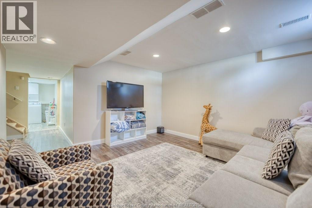 1589 Heatherglen Drive Property Photo 20