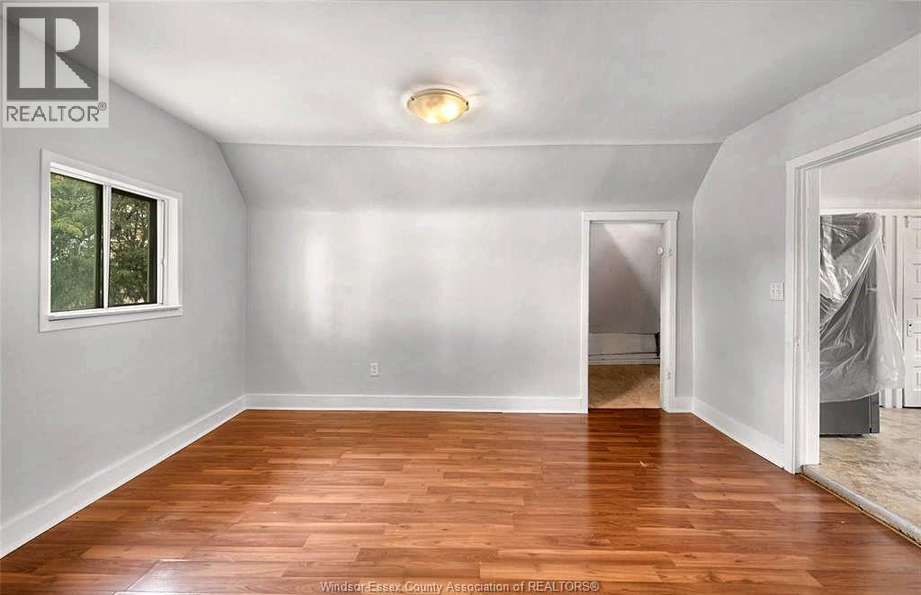 736 University East Unit# 2 Property Photo 5