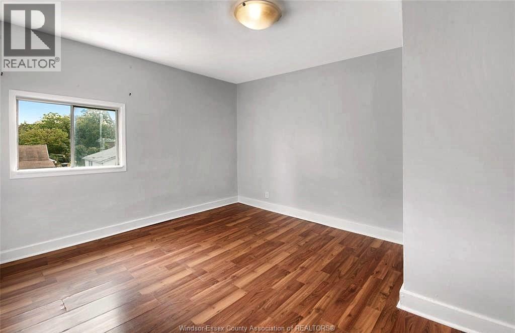 736 University East Unit# 2 Property Photo 11
