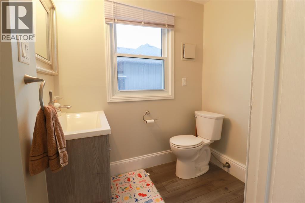 438 Lyndoch Street Property Photo 19