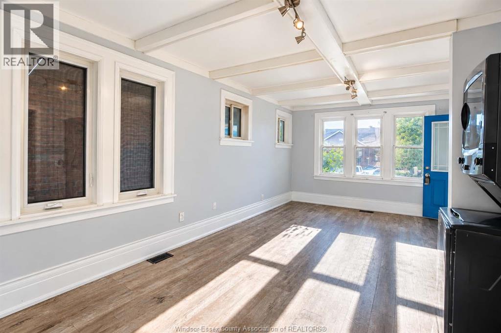 1374 Benjamin Avenue Unit# Main Property Photo 3