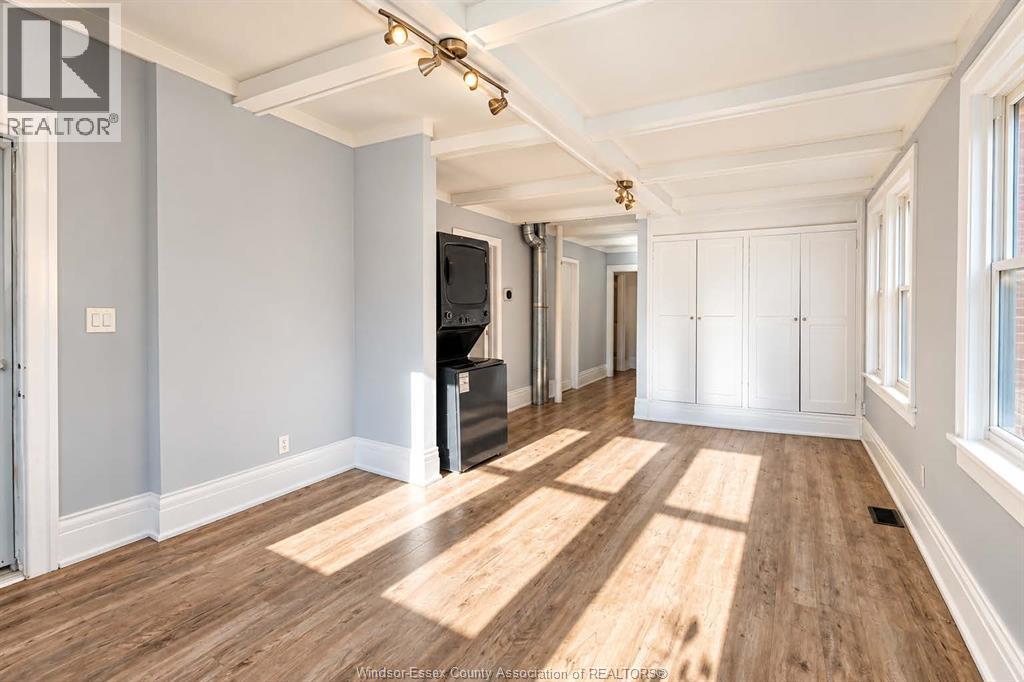 1374 Benjamin Avenue Unit# Main Property Photo 4
