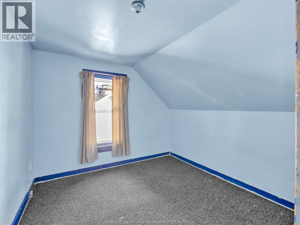 263 Brock Property Photo 21