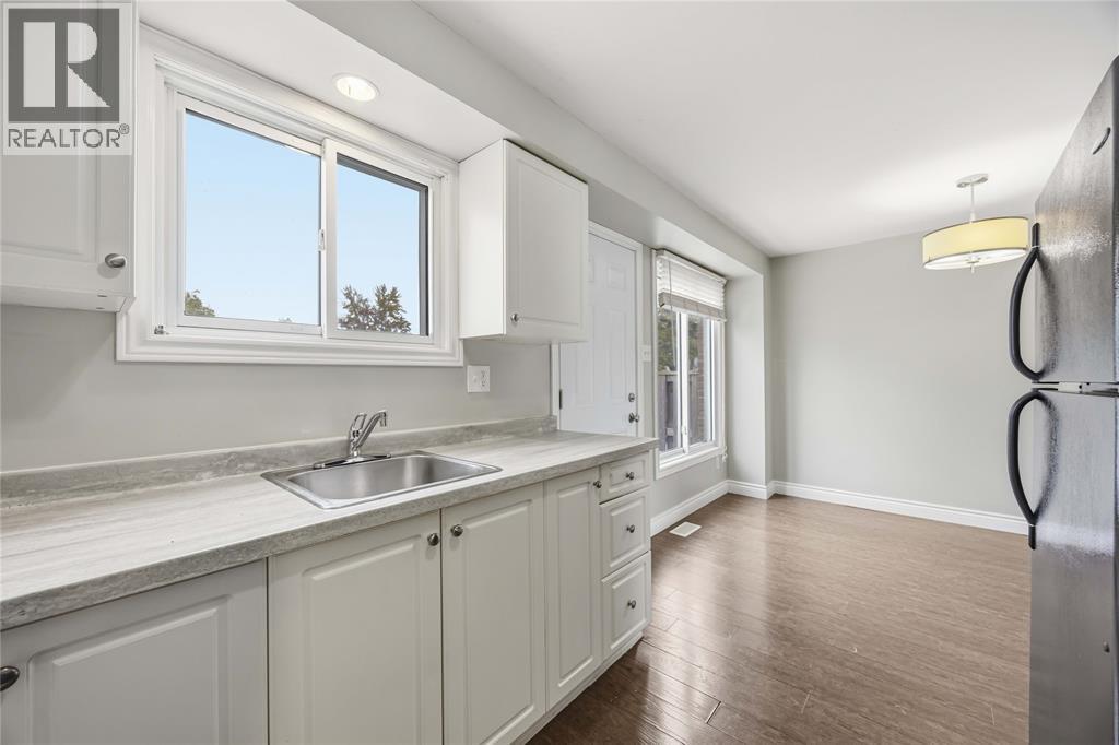 215 Trudeau Drive Unit# 59 Property Photo 11