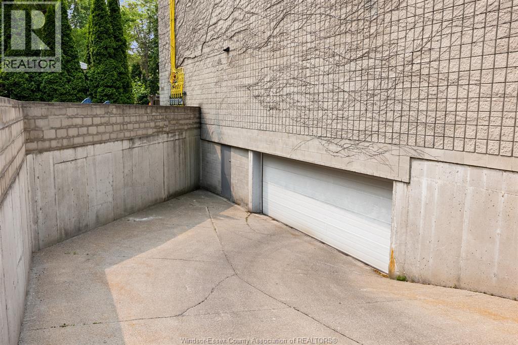 1500 Ouellette Unit# 401 Property Photo 17