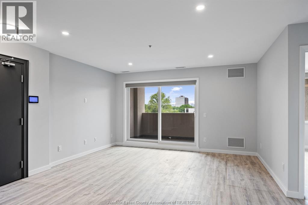 1500 Ouellette Unit# 401 Property Photo 19
