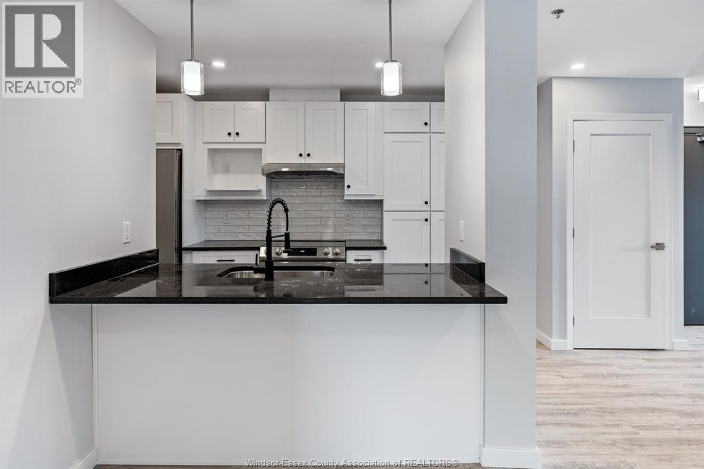 1500 Ouellette Unit# 401 Property Photo 21