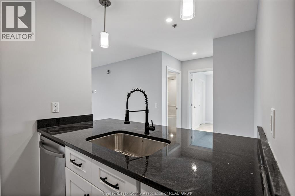 1500 Ouellette Unit# 401 Property Photo 26