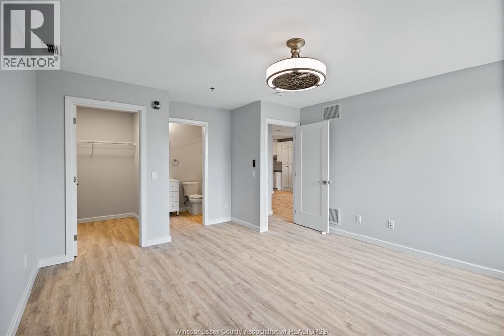 1500 Ouellette Unit# 401 Property Photo 28