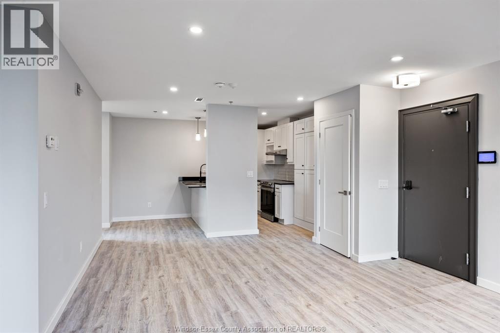 1500 Ouellette Unit# 401 Property Photo 33