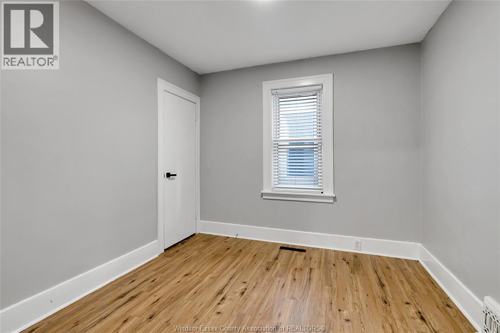 1415 Langlois Unit# Main Unit Property Photo 12
