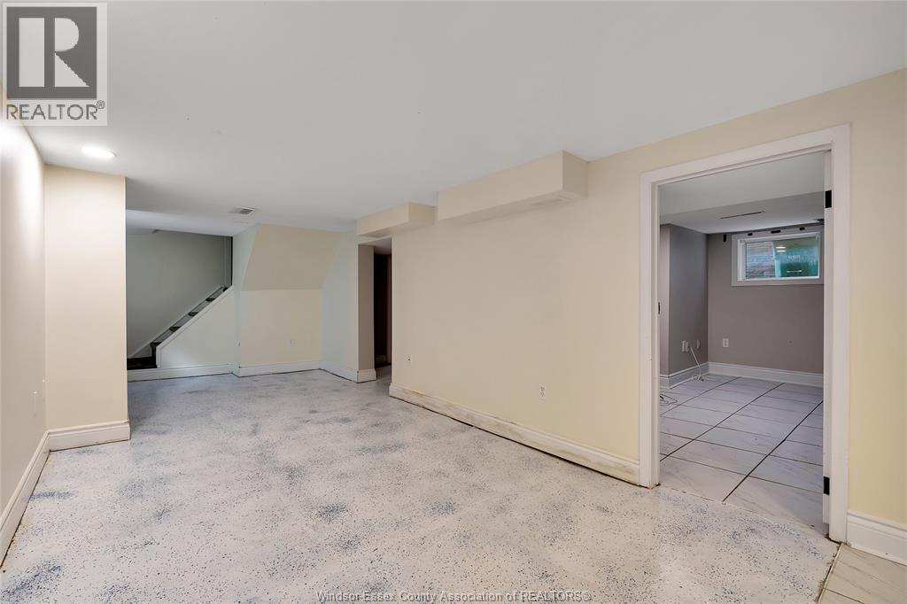 1415 Langlois Unit# Main Unit Property Photo 18