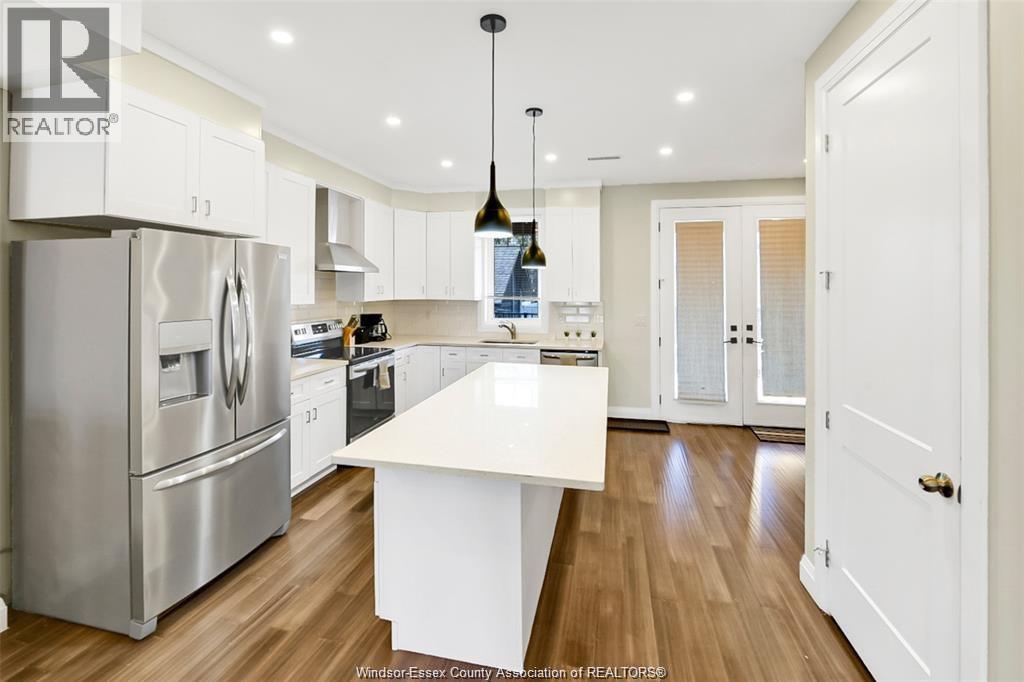 955 Walker Road Property Photo 4