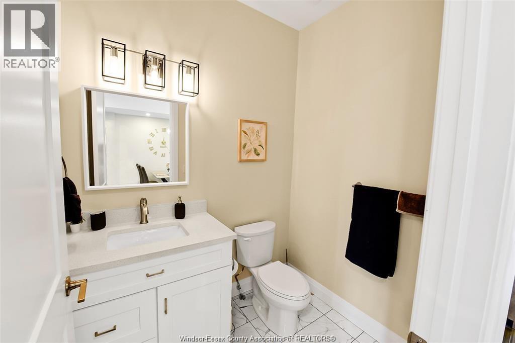 955 Walker Road Property Photo 9