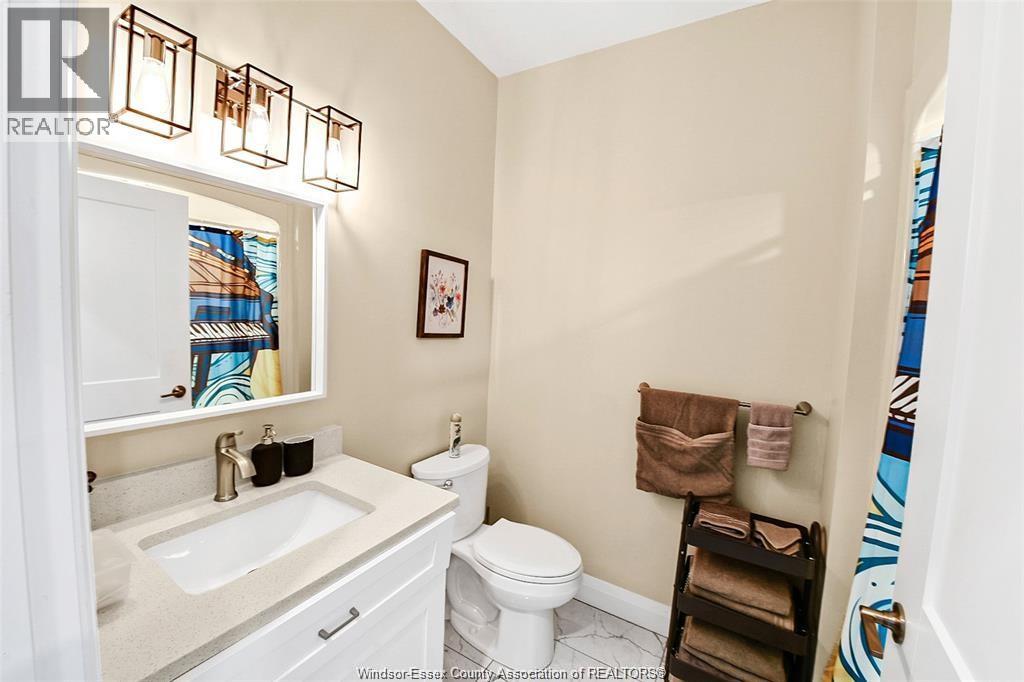 955 Walker Road Property Photo 14