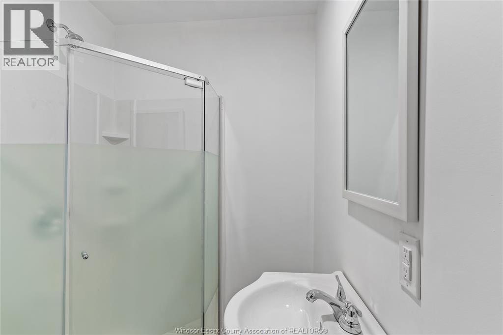 614 Elliott Street East Property Photo 5