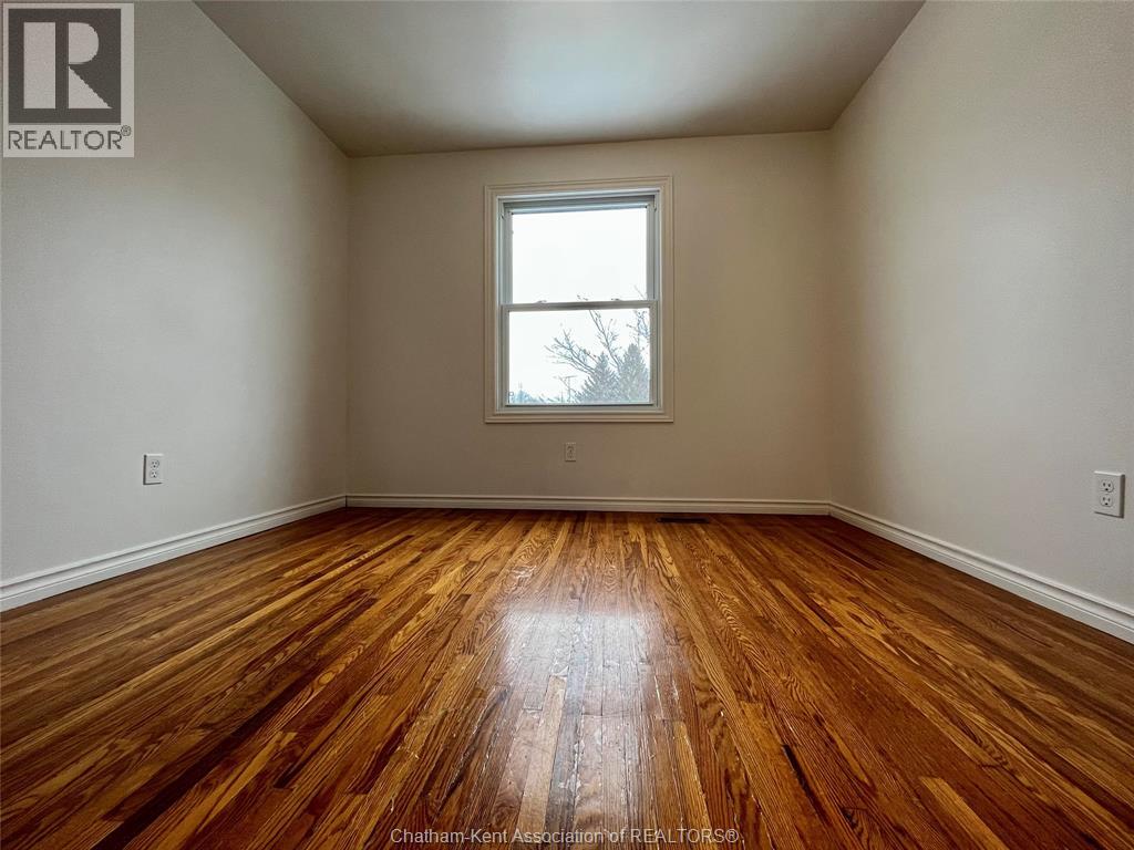 12 Athlone Court Property Photo 20