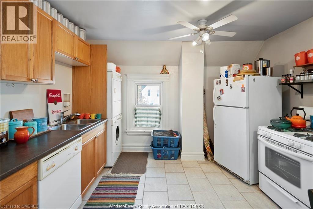 39 Russell Street Property Photo 9