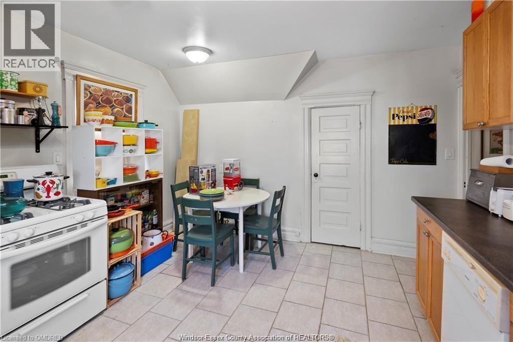 39 Russell Street Property Photo 11