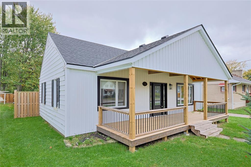 281 Hill Street Property Photo 4