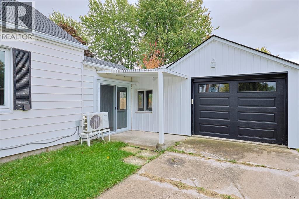 281 Hill Street Property Photo 6