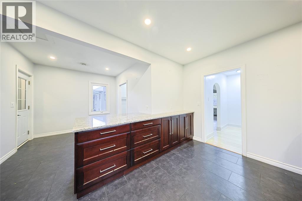 281 Hill Street Property Photo 15