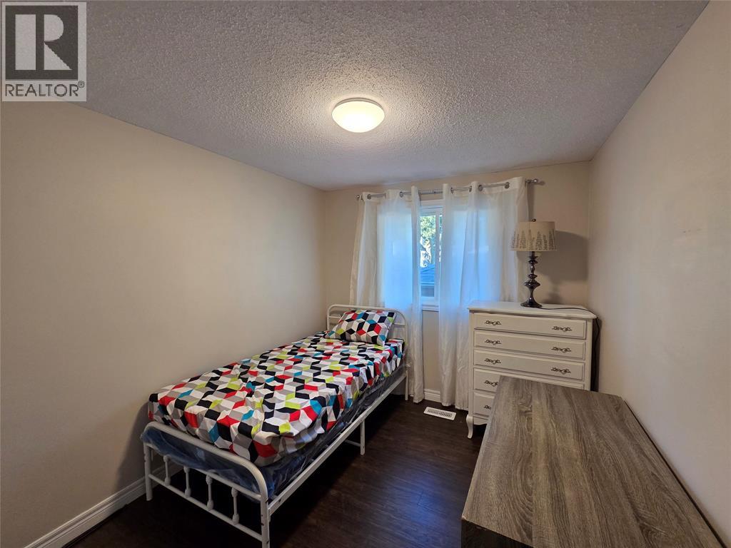 899 Prestwick Crescent Unit# Rm#4 Property Photo 2