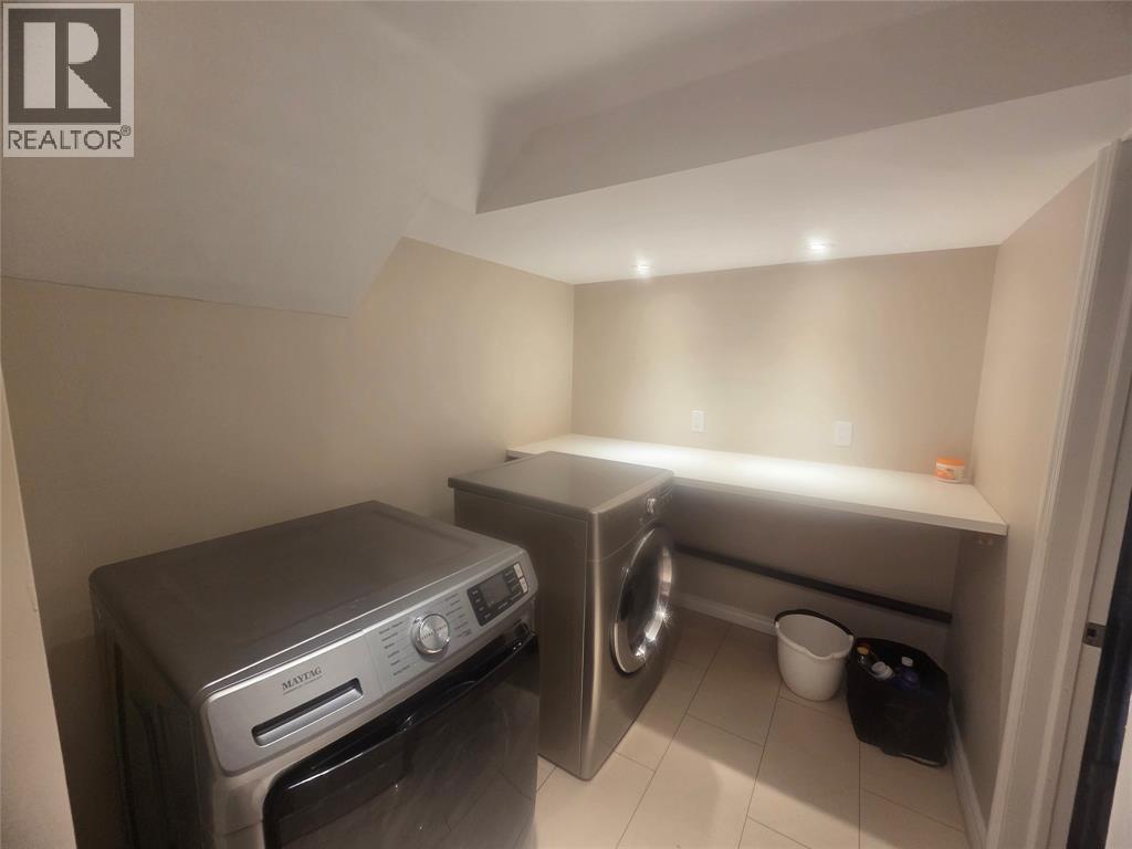 899 Prestwick Crescent Unit# Rm#4 Property Photo 12