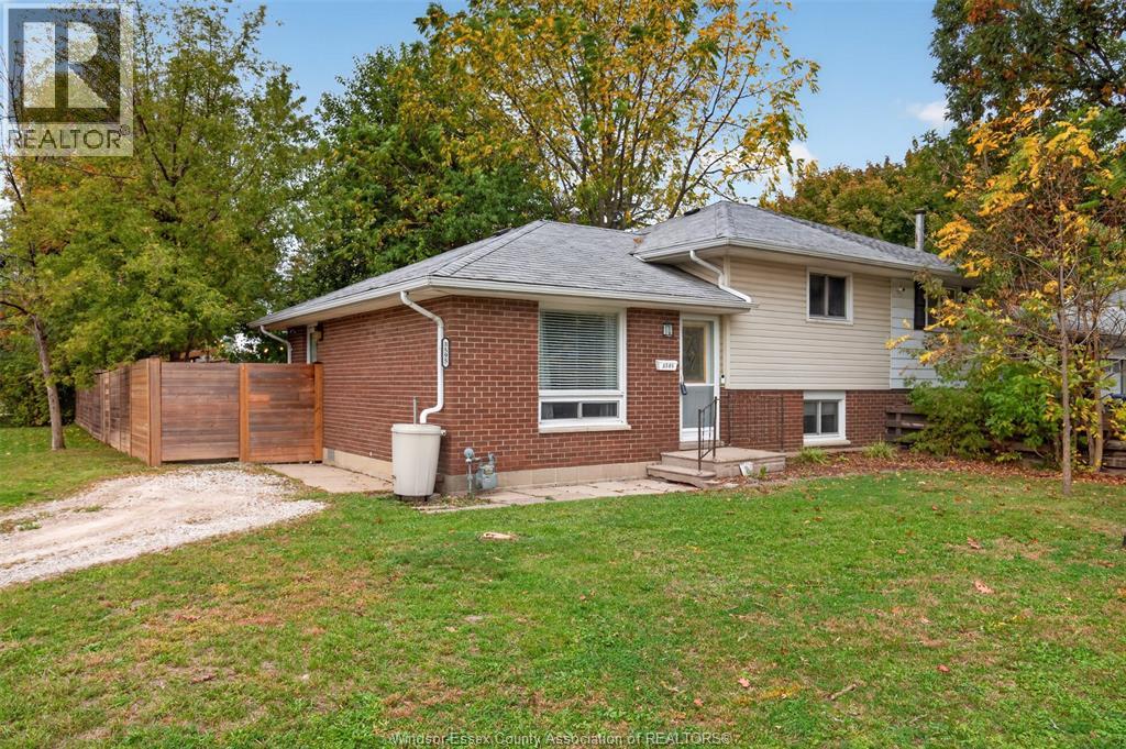3595 Byng Property Photo 1