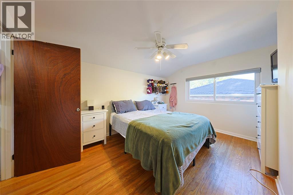 1081 Talfourd Street Property Photo 17