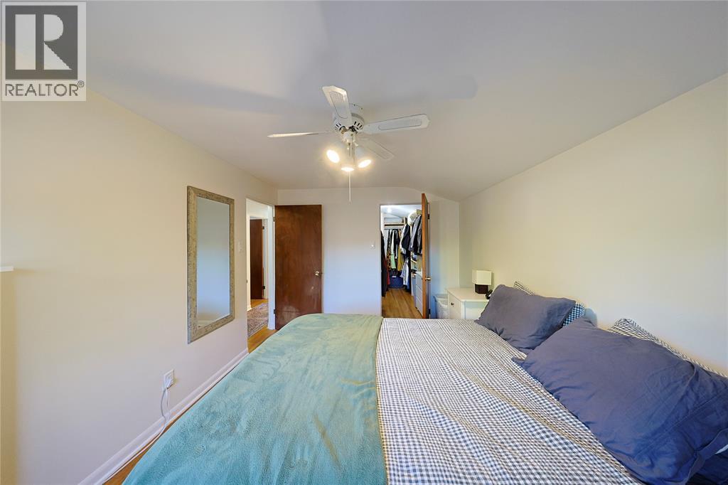 1081 Talfourd Street Property Photo 18